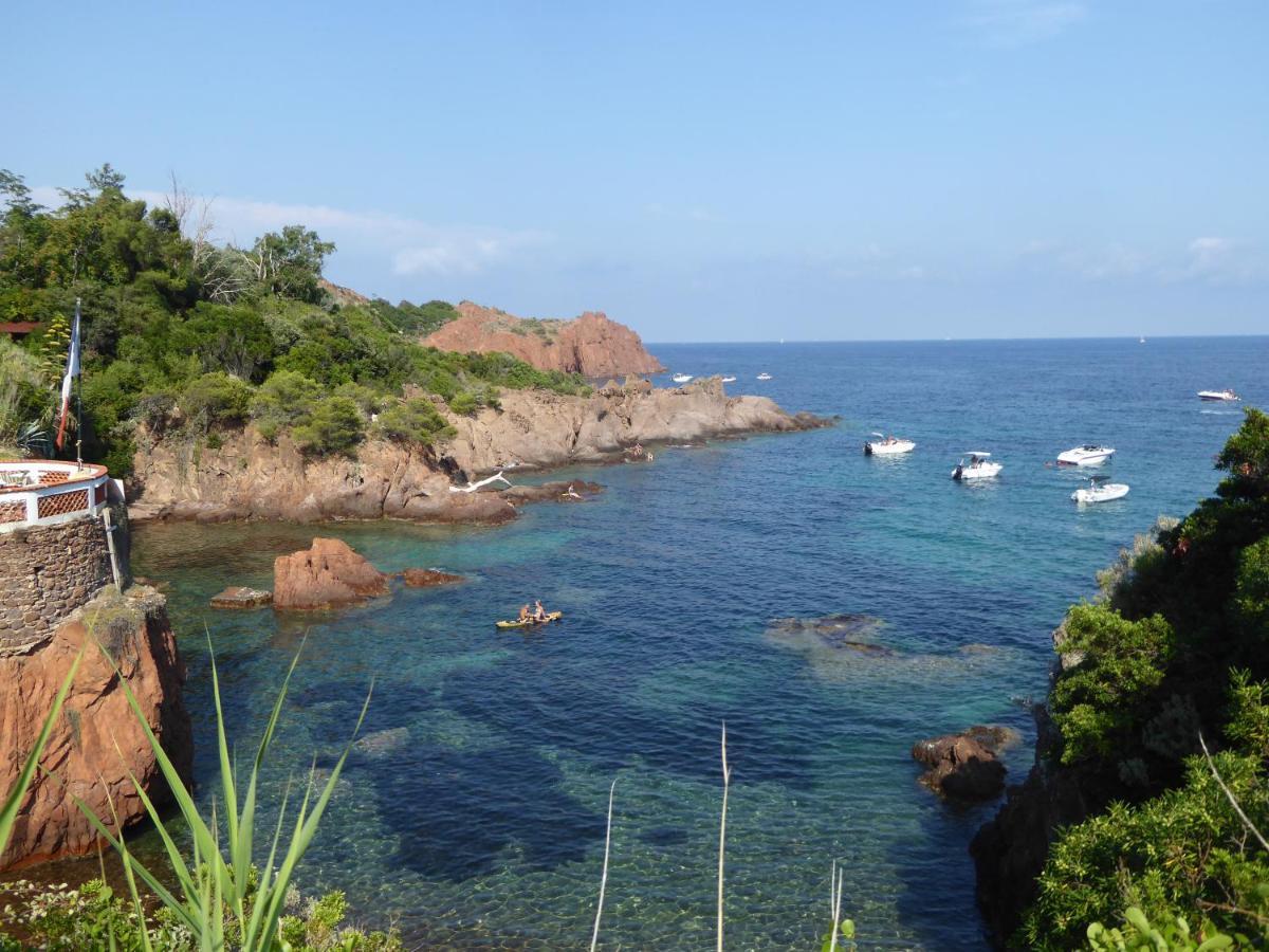 Rifugio Storico Sul Mare Villa Saint-Raphael  Luaran gambar